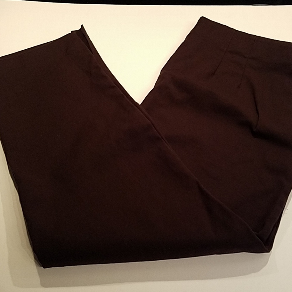 Chico's Cropped Career Pant Size 4